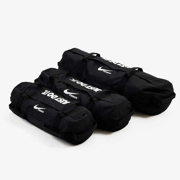 Nike Strength Sandbag – Nike Strength EU