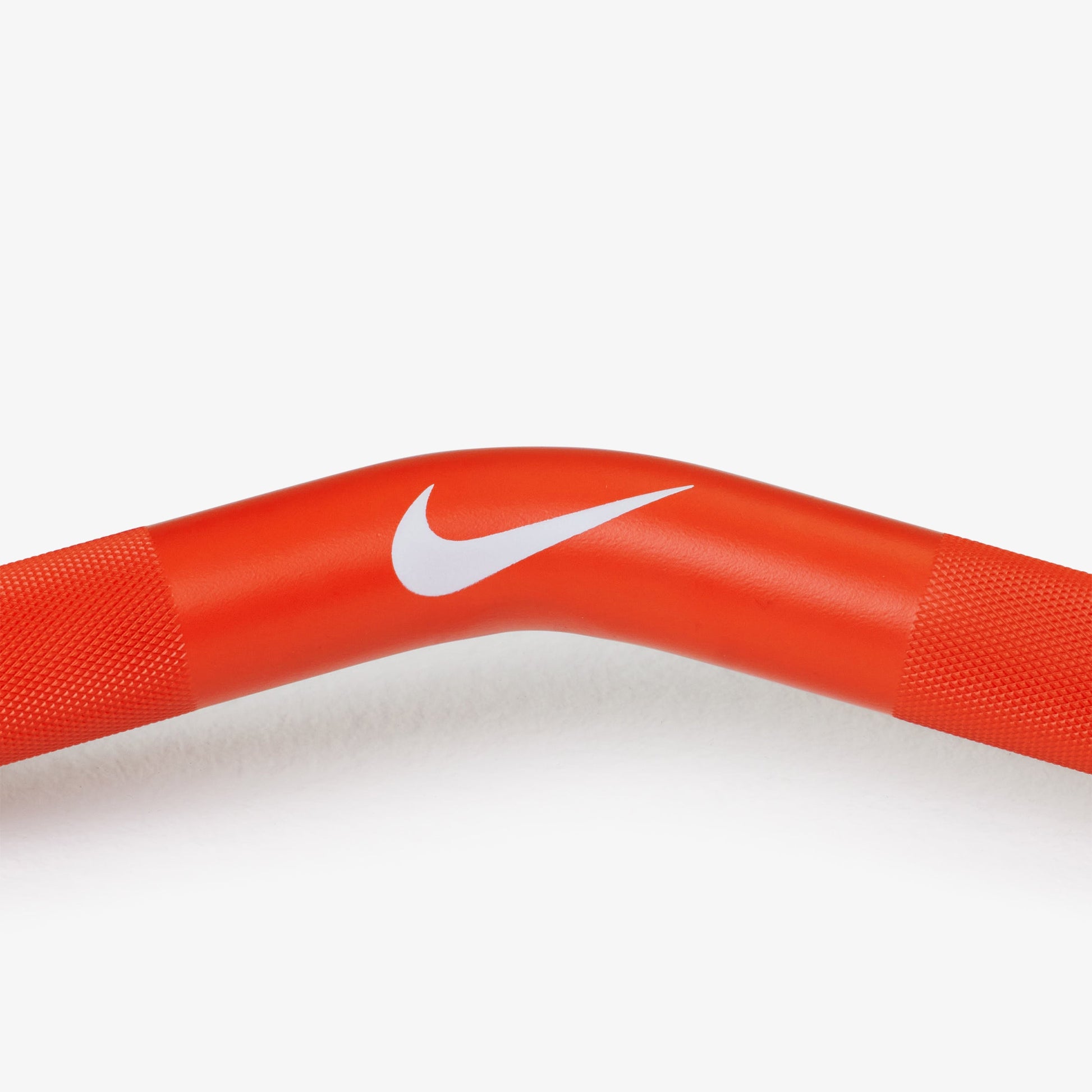 Nike Strength Shield Curl Bar - Orange SWOOSH / Nike Strength Pro Urethane Plates (1.25 - 5 kg pairs) / White/Orange