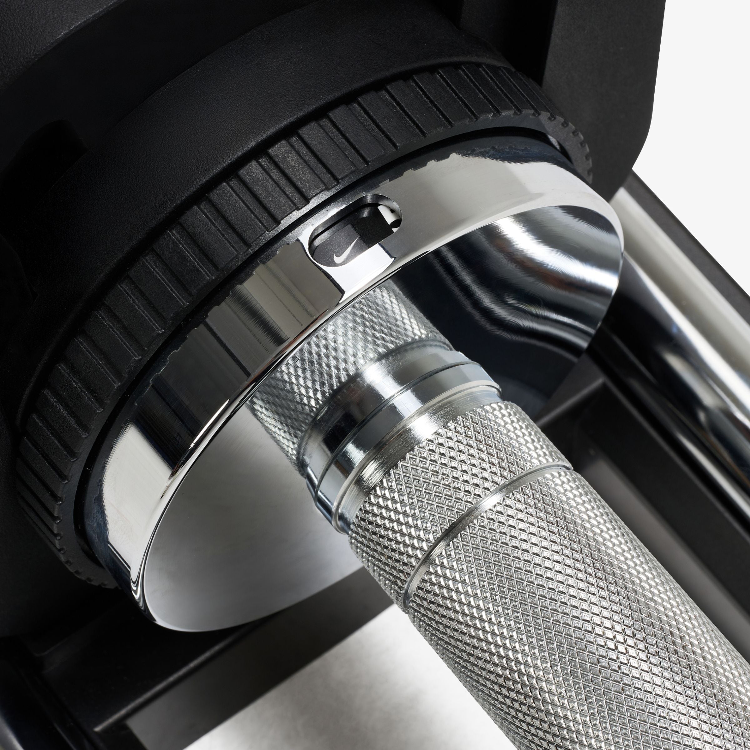 System regulacji ciężaru w hantlach Nike Adjustable Dumbbells