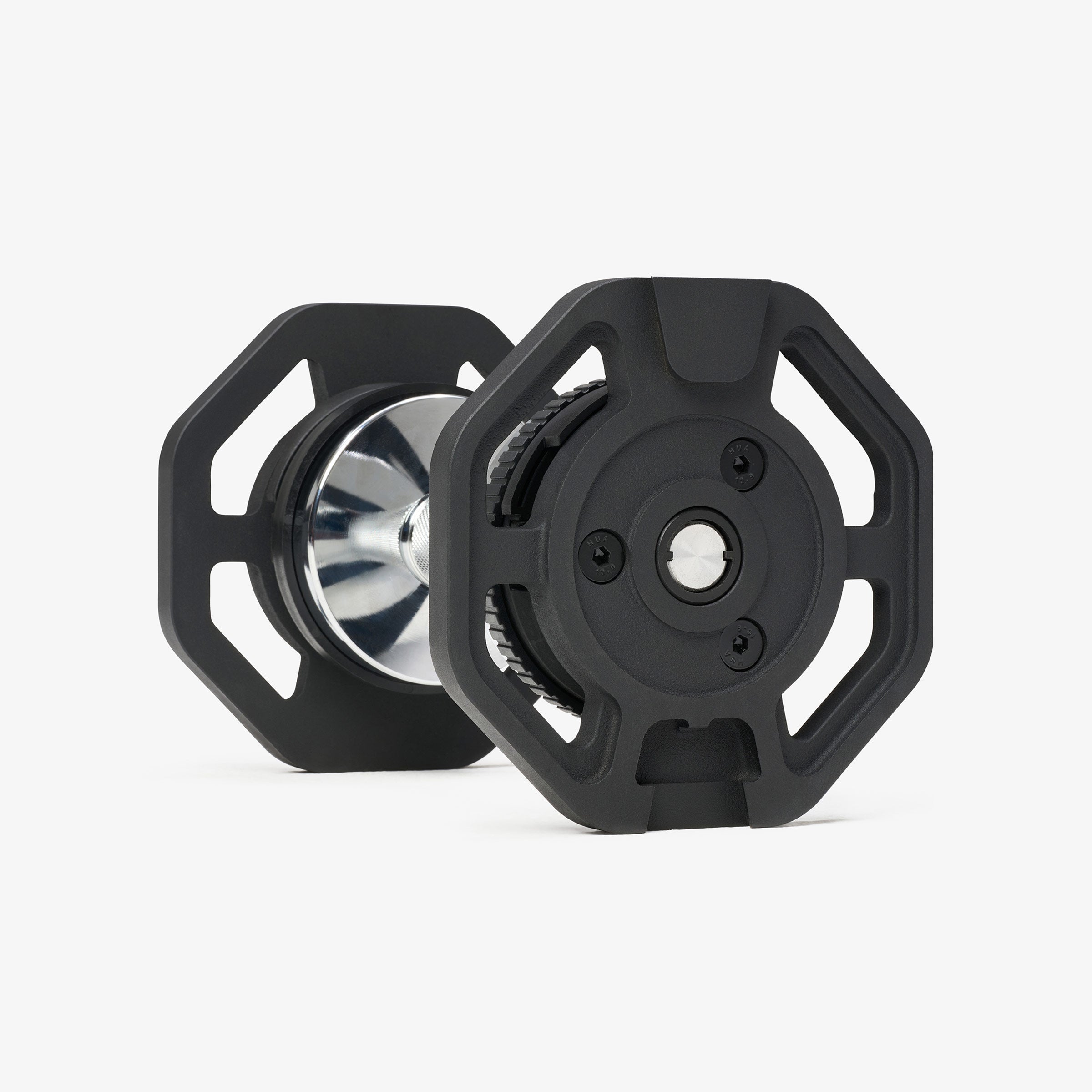 Żeliwna konstrukcja regulowanych hantli Nike Adjustable Dumbbells