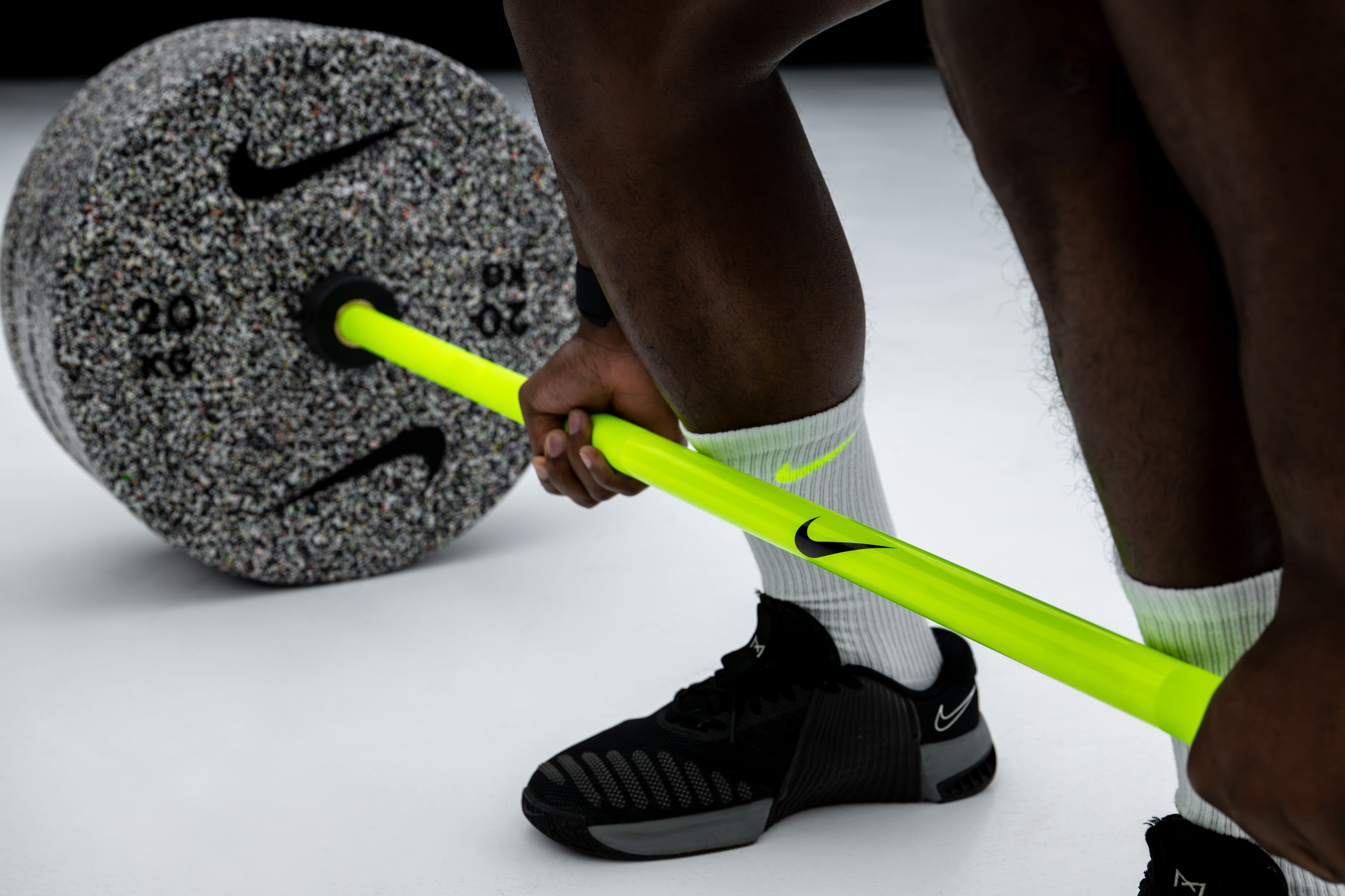 Nike Strength Shield Barbell 15kg – Nike Strength EU