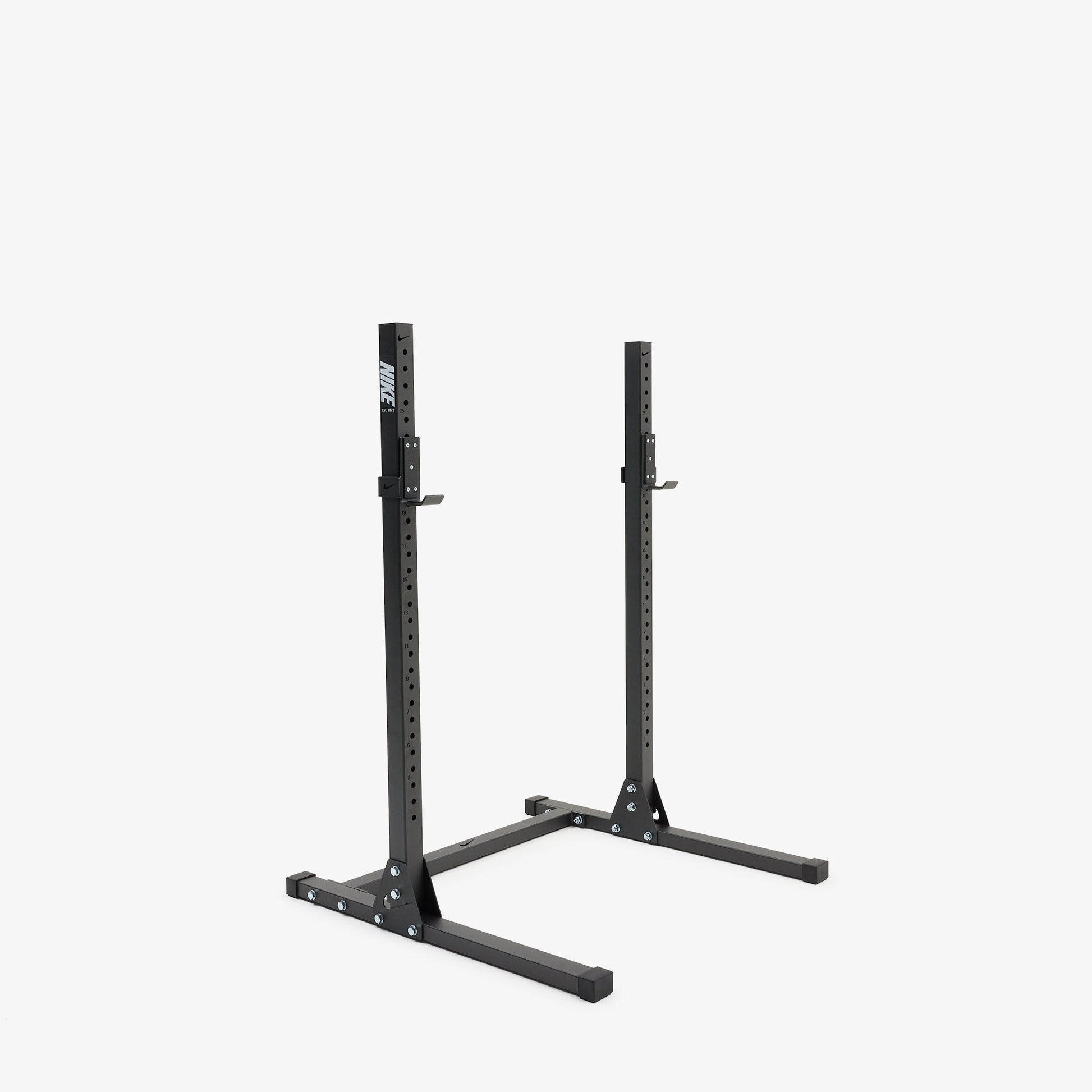 Nike Squat Stand / Black/White / 20 kg Nike Strength Shield - Black ("Just Do It")