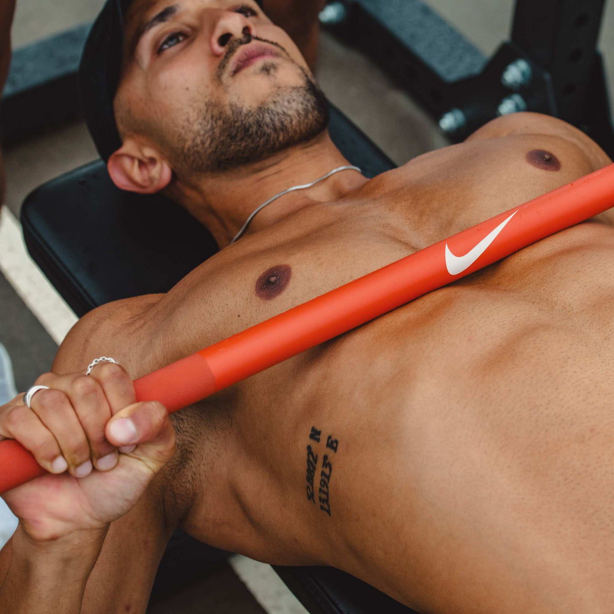 Nike Squat Rack / Nike Grind / 20 kg Nike Strength Shield - Orange SWOOSH