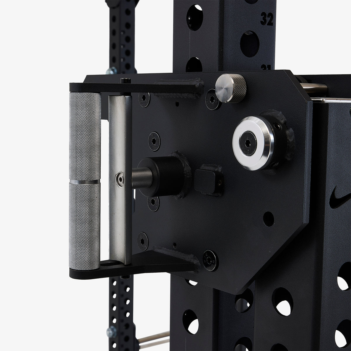 Nike Strength Pro Lever Arms — detail 1