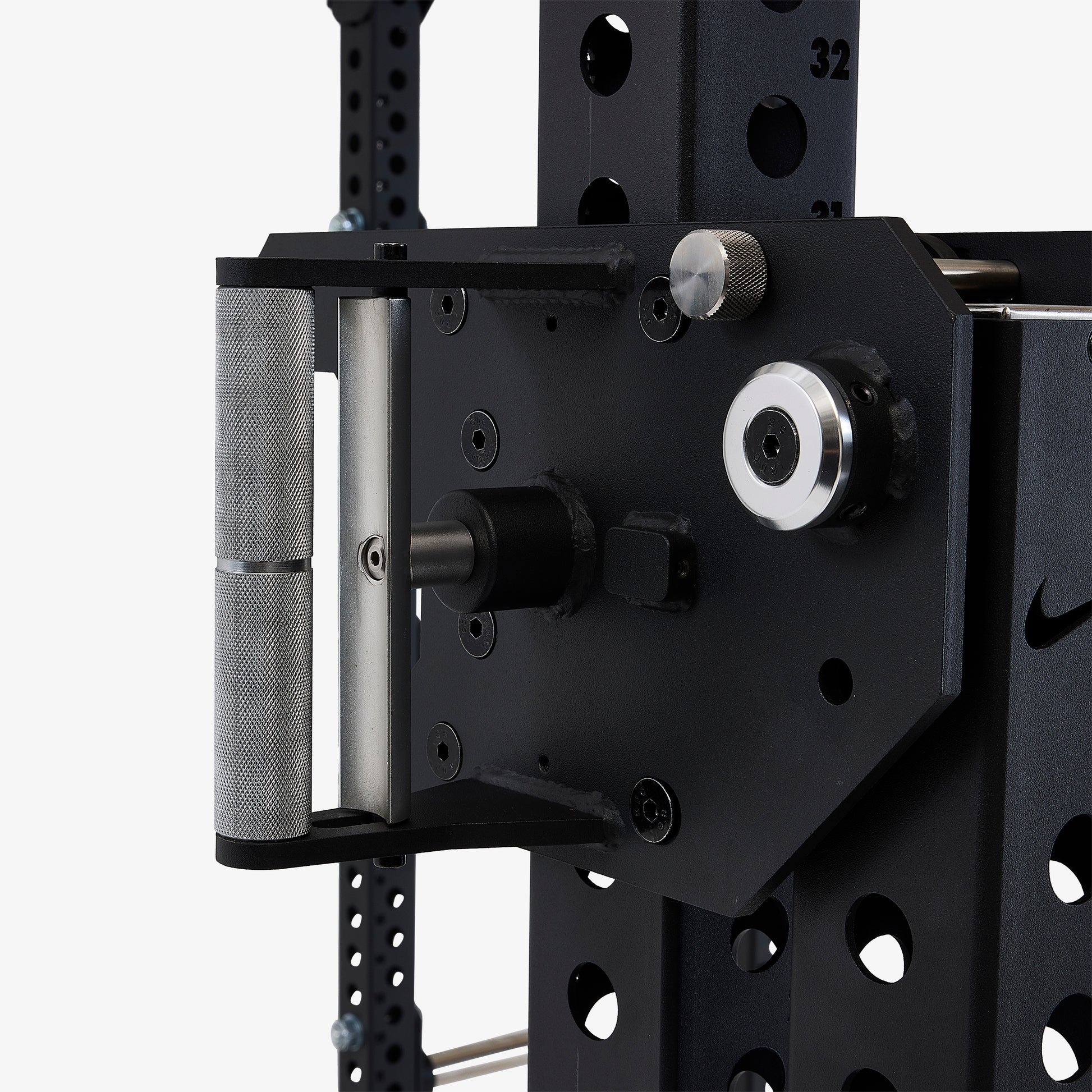 Nike Strength Pro Lever Arms — detail 1
