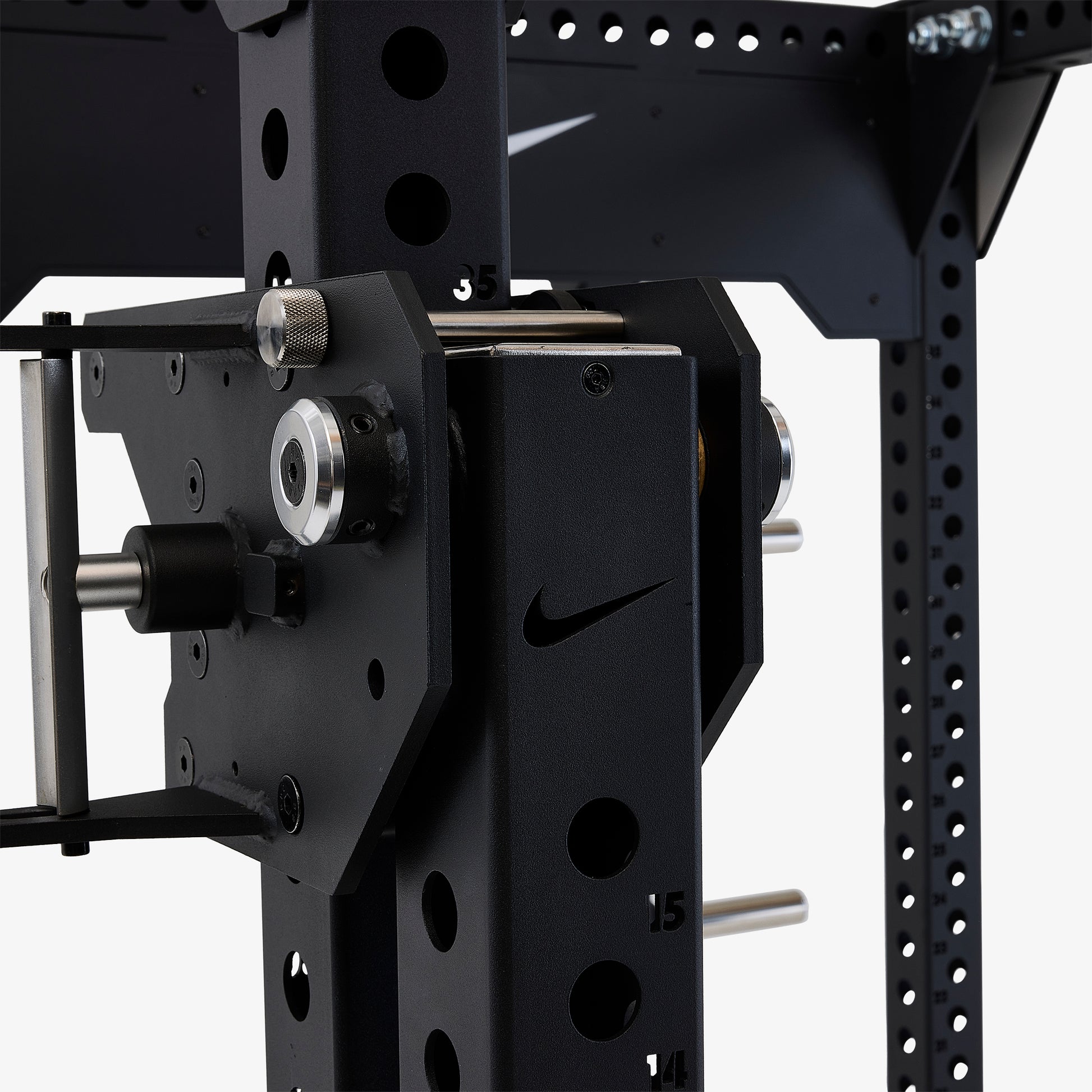 Nike Strength Pro Lever Arms — detail 2